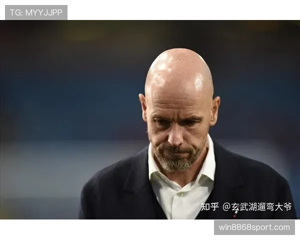 曼联主帅新战术体系引发巨大争议:阵容混乱背后的豪门衰落真相! 曼联主帅新战术体系引发巨大争议:阵容混乱背后的豪门衰落真相!